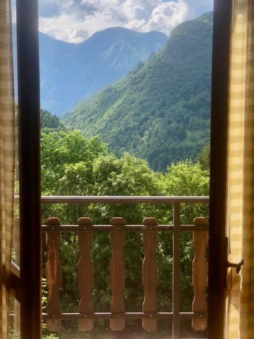 Appartamento Panoramico Casa Gerro Averara Bagian luar foto