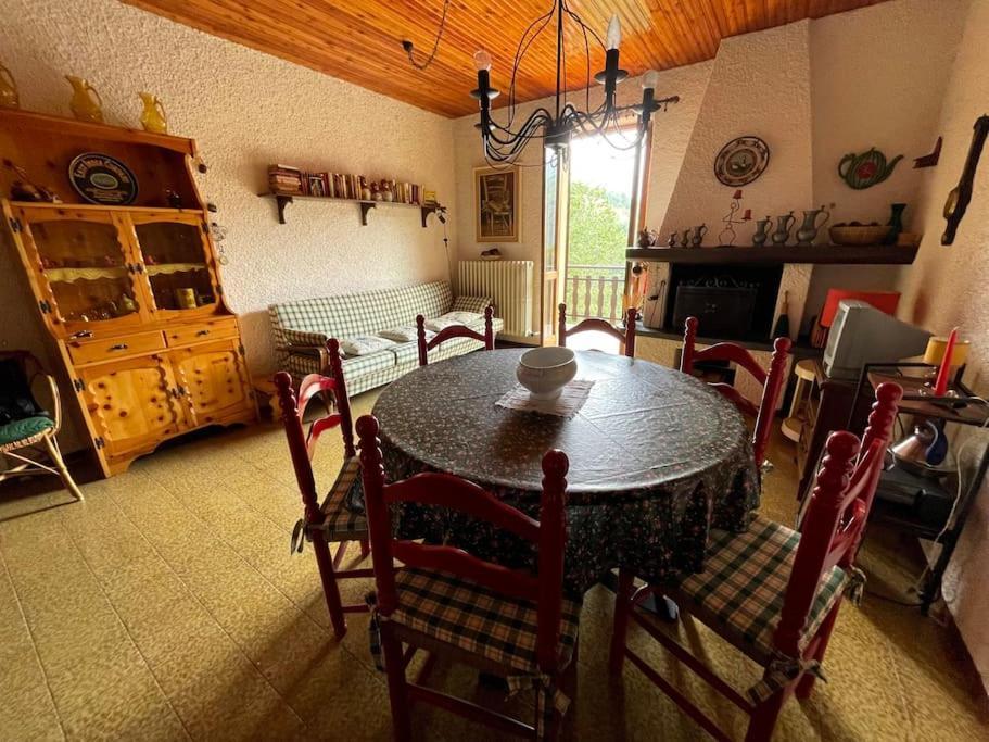 Appartamento Panoramico Casa Gerro Averara Bagian luar foto